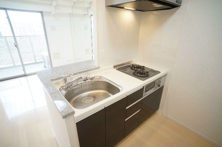 エステムプラザ福岡県庁前ネオシスのキッチン