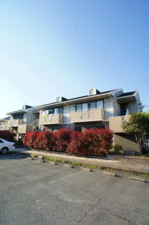 グリーンタウン津留崎の外観