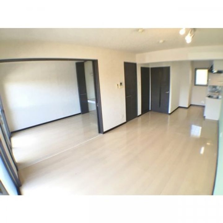 佐賀県鳥栖市村田町(マンション)の賃貸物件の居間