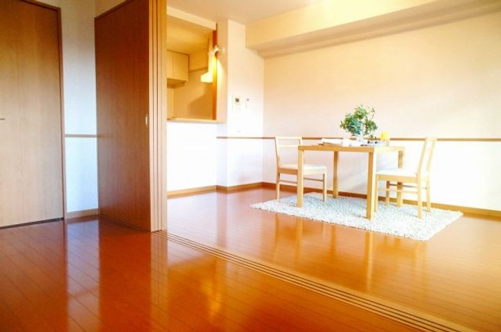 クリムゾン博多Ⅱの内装