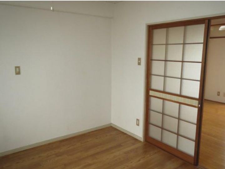 津福サンハイツ303号の内装