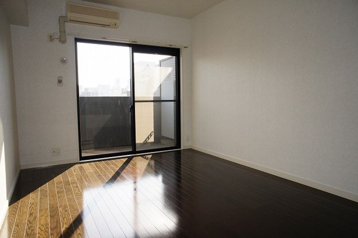 エンクレスト天神の内装