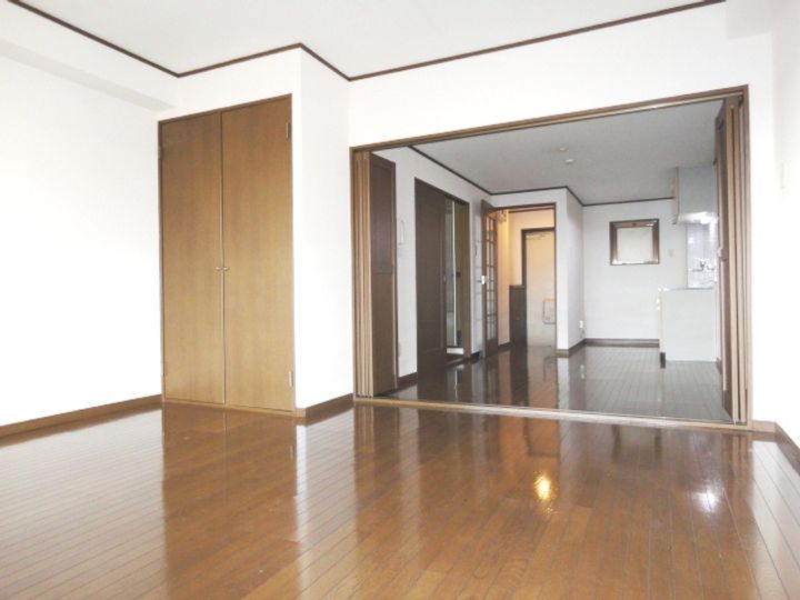 クラウンⅡ津福の内装