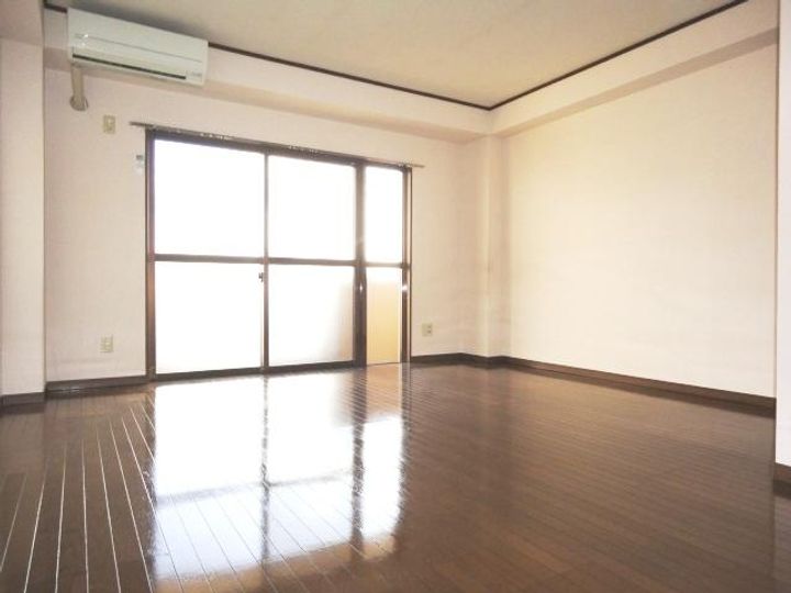 クラウンⅡ津福の寝室