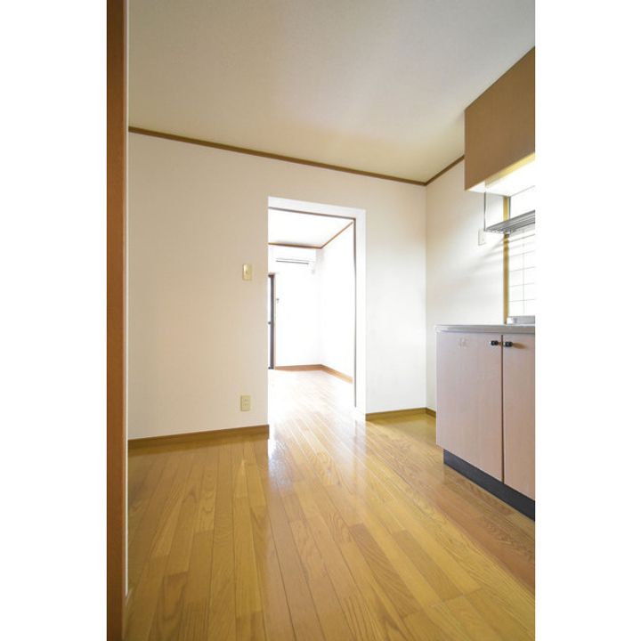 アザレアハイツハンダ第二の内装