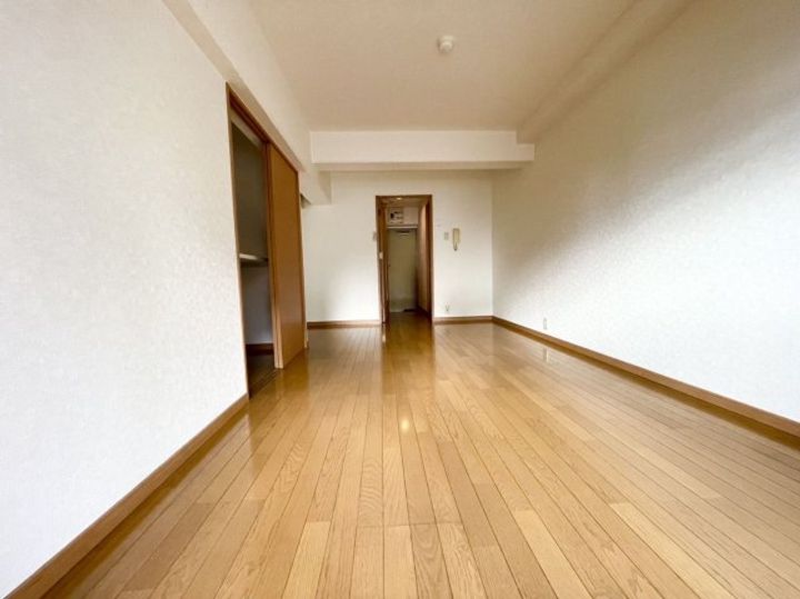 パインヒルズ美野島 の居間