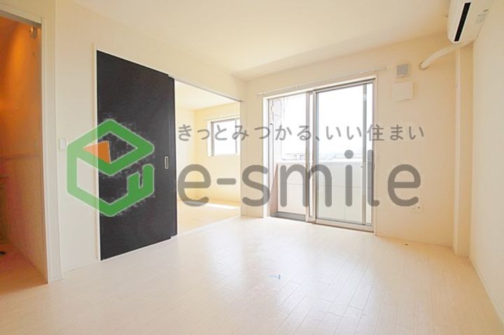 ソラーレ梅満201の内装