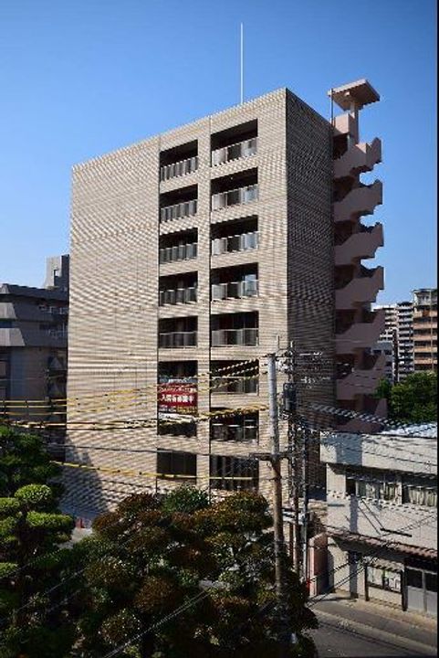 フェイズインアネックス博多の周辺