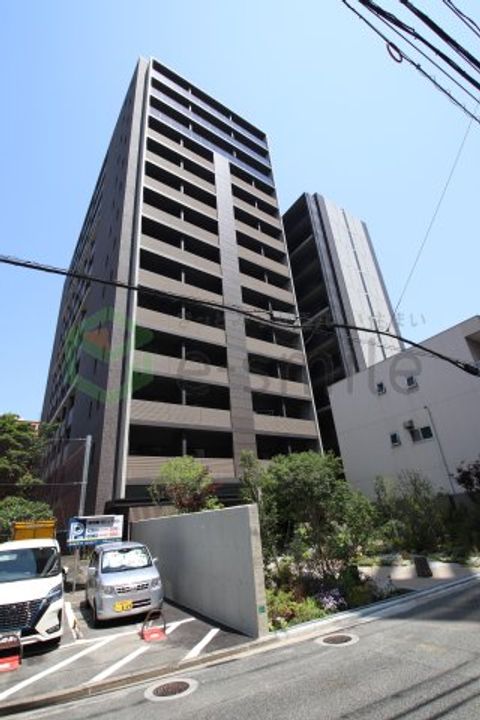 エンクレスト天神南PUREの外観