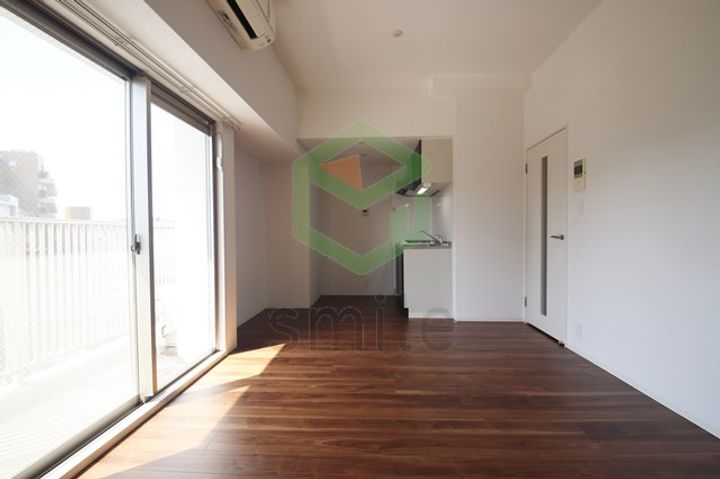 グランパーク県庁前の内装