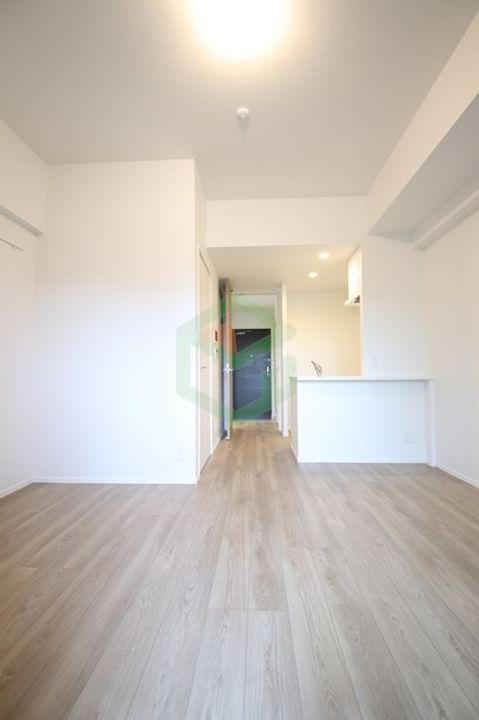 エンクレスト博多駅南GRACEの居間