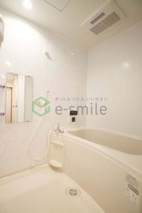 モアメゾン中央公園前の風呂