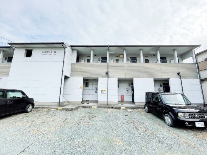 レジデンス幸の外観