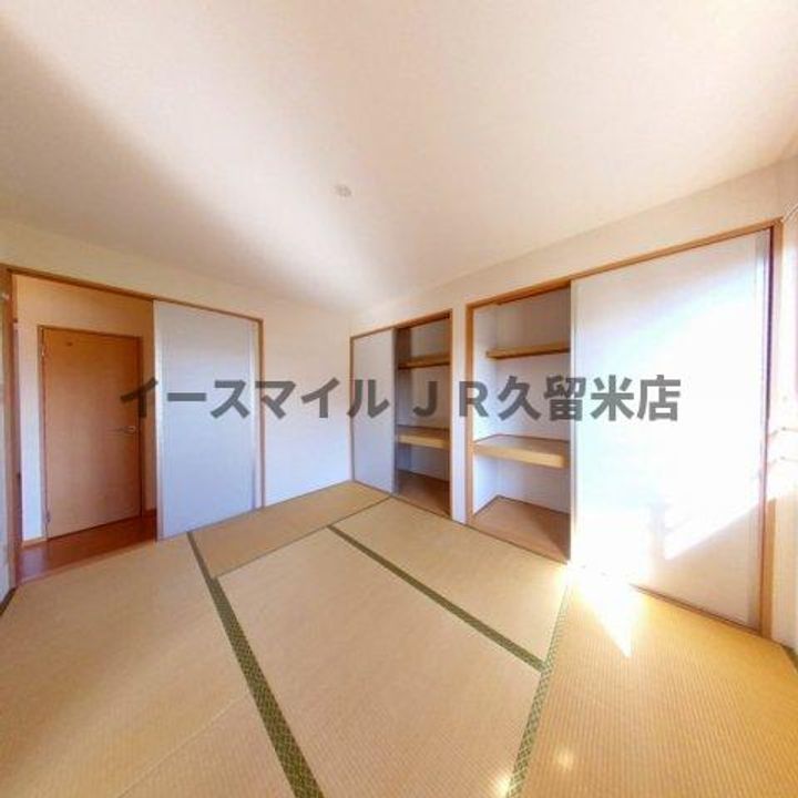 ベリークレセント107号の内装