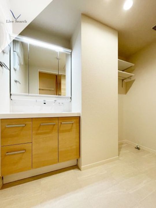 シャーメゾン日赤通りA201●の内装