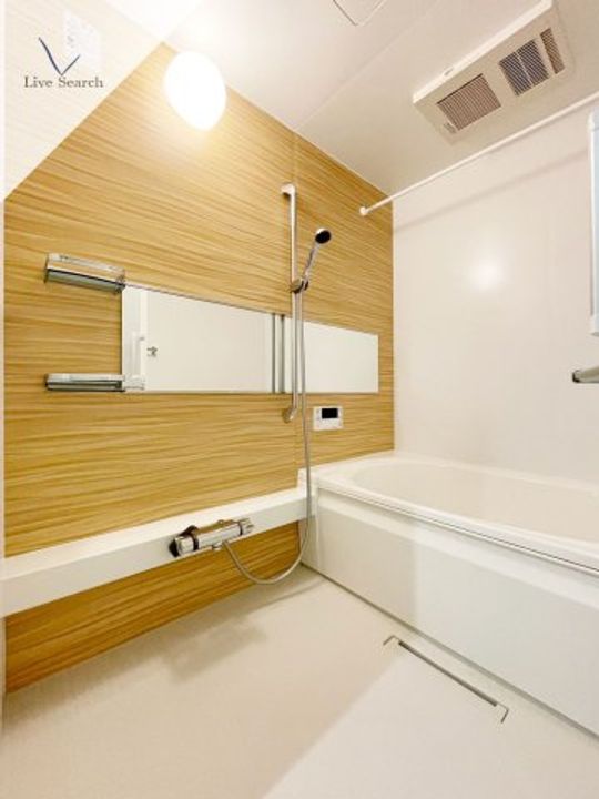 シャーメゾン日赤通りA201●の風呂