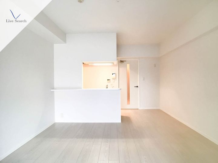 エンクレスト日赤通りの居間