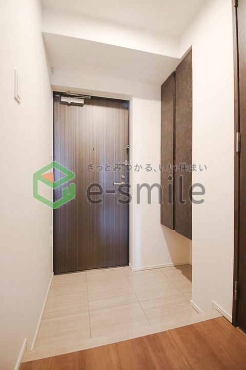 福岡県久留米市小頭町(マンション)の賃貸物件の玄関