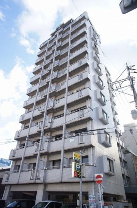 朝日プラザ博多Ⅲターミナルスクエアの外観