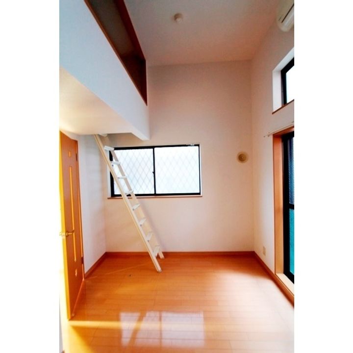 サンシティ大濠101●の居間