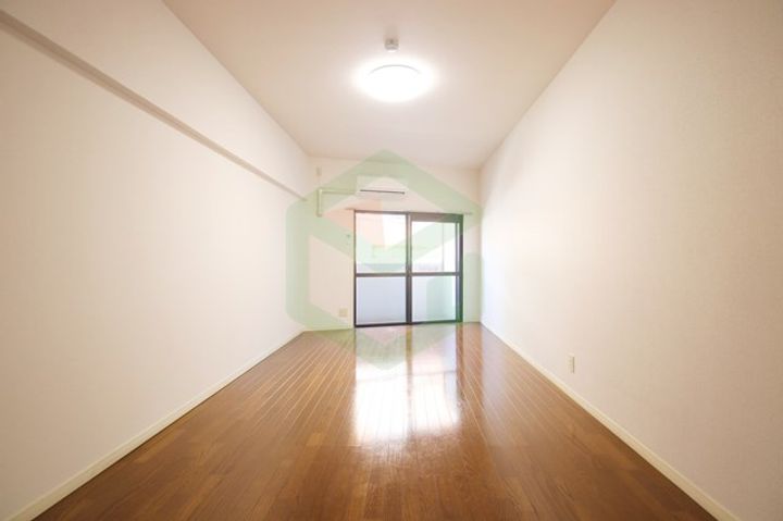 OAK VILLA HAKATA RESIDENCEの居間