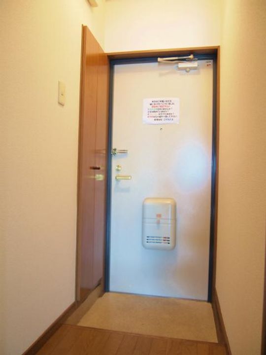 インポート久留米ルビーⅡ102の玄関