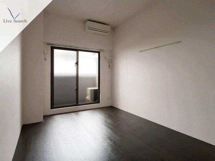 №102 CLUB ORIENTの居間