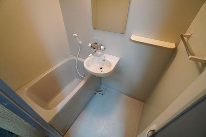 ブライトハーツ大橋南の風呂