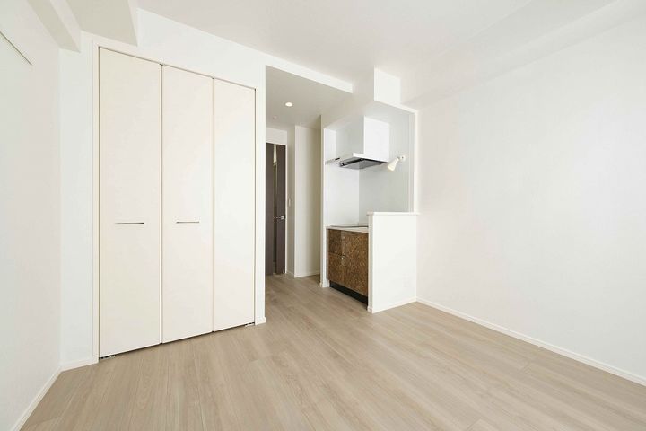 エンクレストALIVE白金の居間