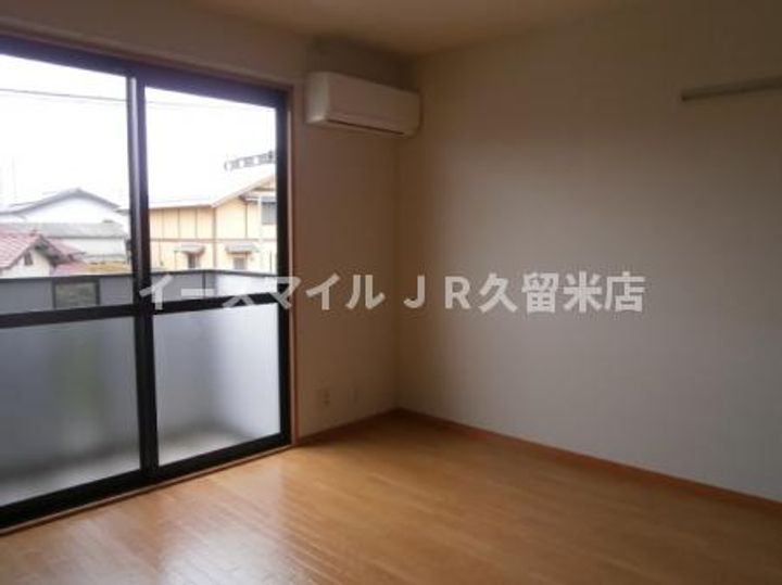 レクルスコートB208号の居間