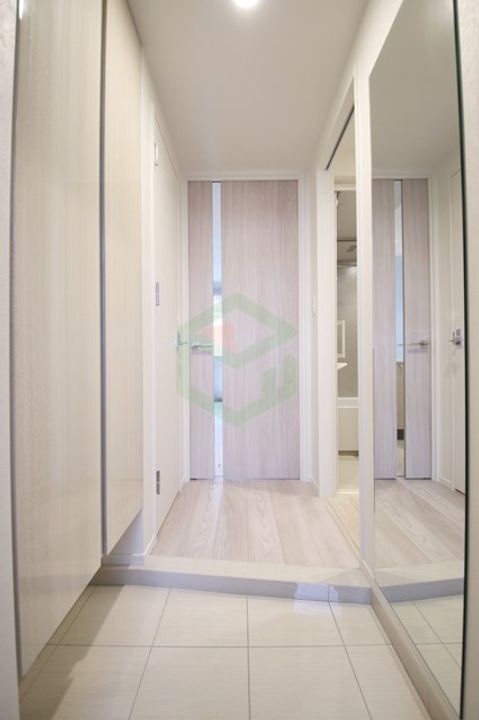 エンクレスト博多EXCEEDの玄関