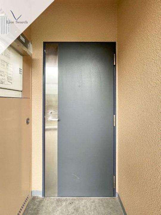 エンクレストけやき通りの玄関