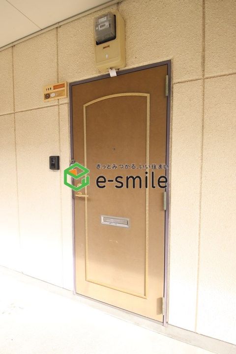コスモハイツⅠの玄関