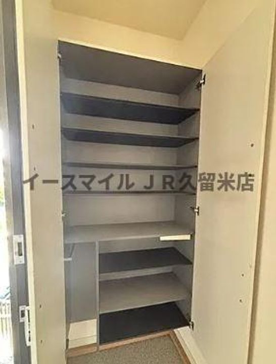 プレミールの玄関