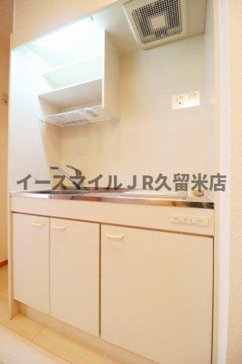 マーサ・ジュネスⅡ105のキッチン