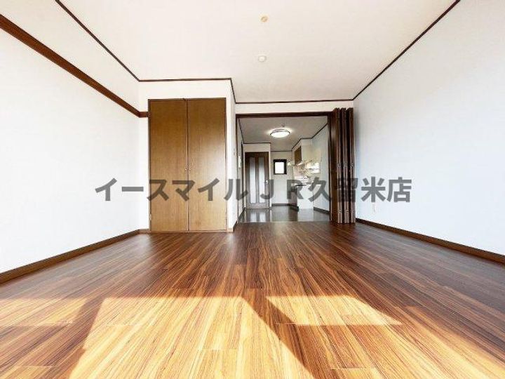 クラウンⅤの居間