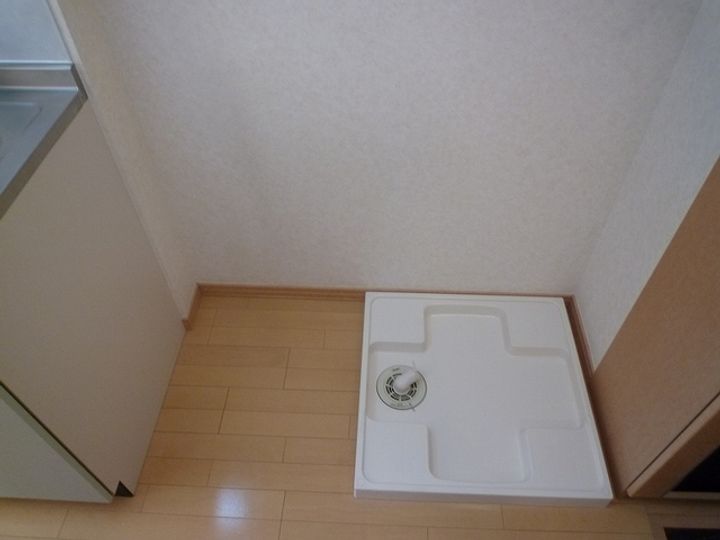ソレーユ弦巻0202の内装