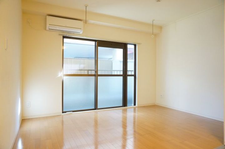 永田マンション0101の居間