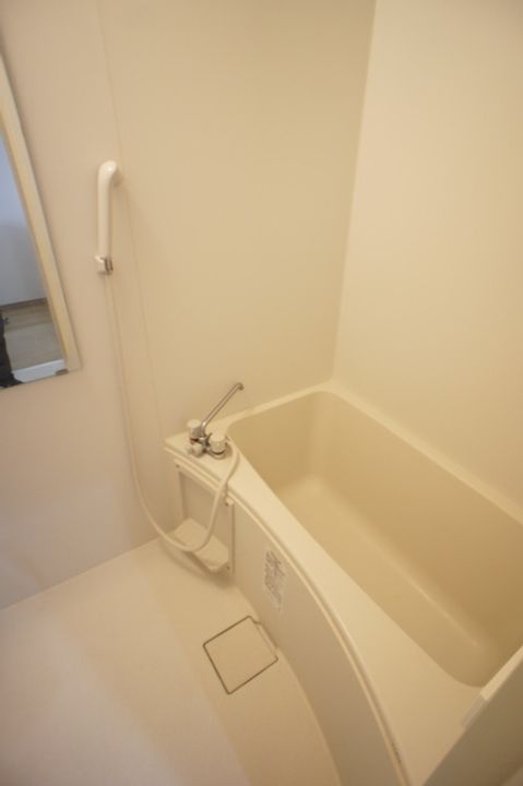 ルミエール・エタンセル サンク0204の風呂