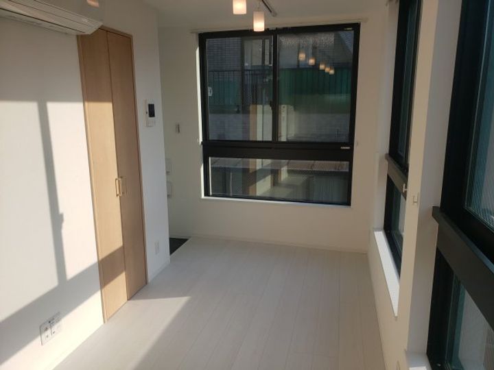 The Residential浅草0401の居間