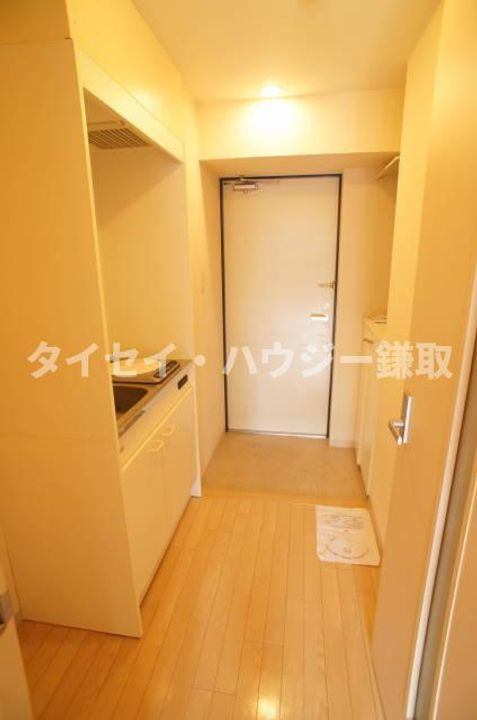 芝コーポ5号館0406の玄関