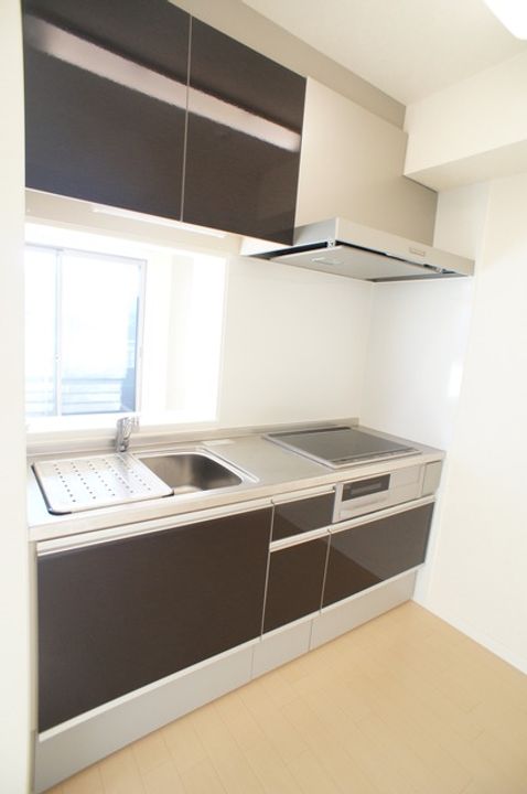 シャトレー宮崎20301のキッチン