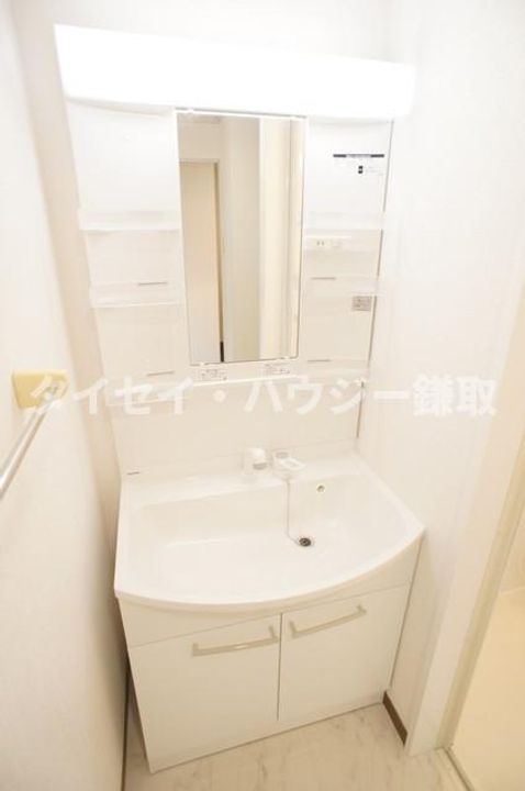 リリーヴィレッジC棟C205のその他画像