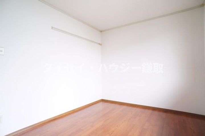 リリーヴィレッジC棟C205の内装