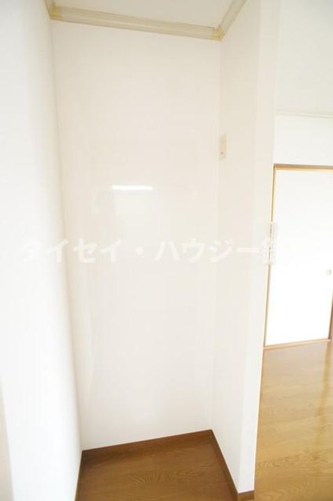 リリーヴィレッジC棟C205の内装