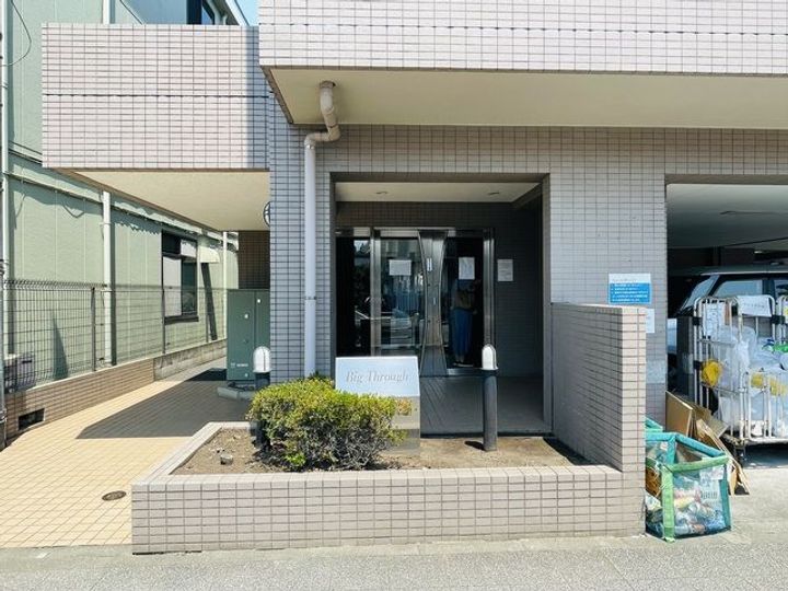 Big Through0302のその他画像