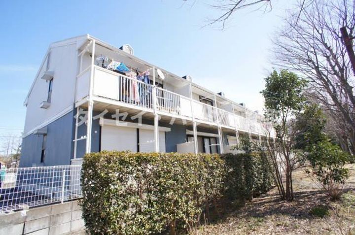 コーポ白百合 E棟E103の外観