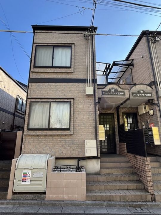 アーバンスクエア江原町B棟0106の外観