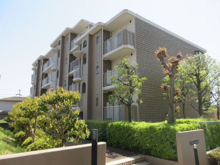 エスポワール名瀬0101の外観