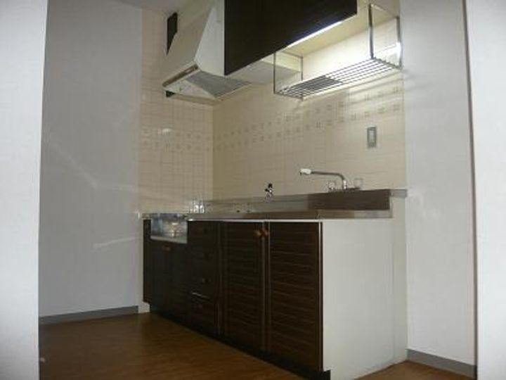 エスポワール名瀬0101のキッチン
